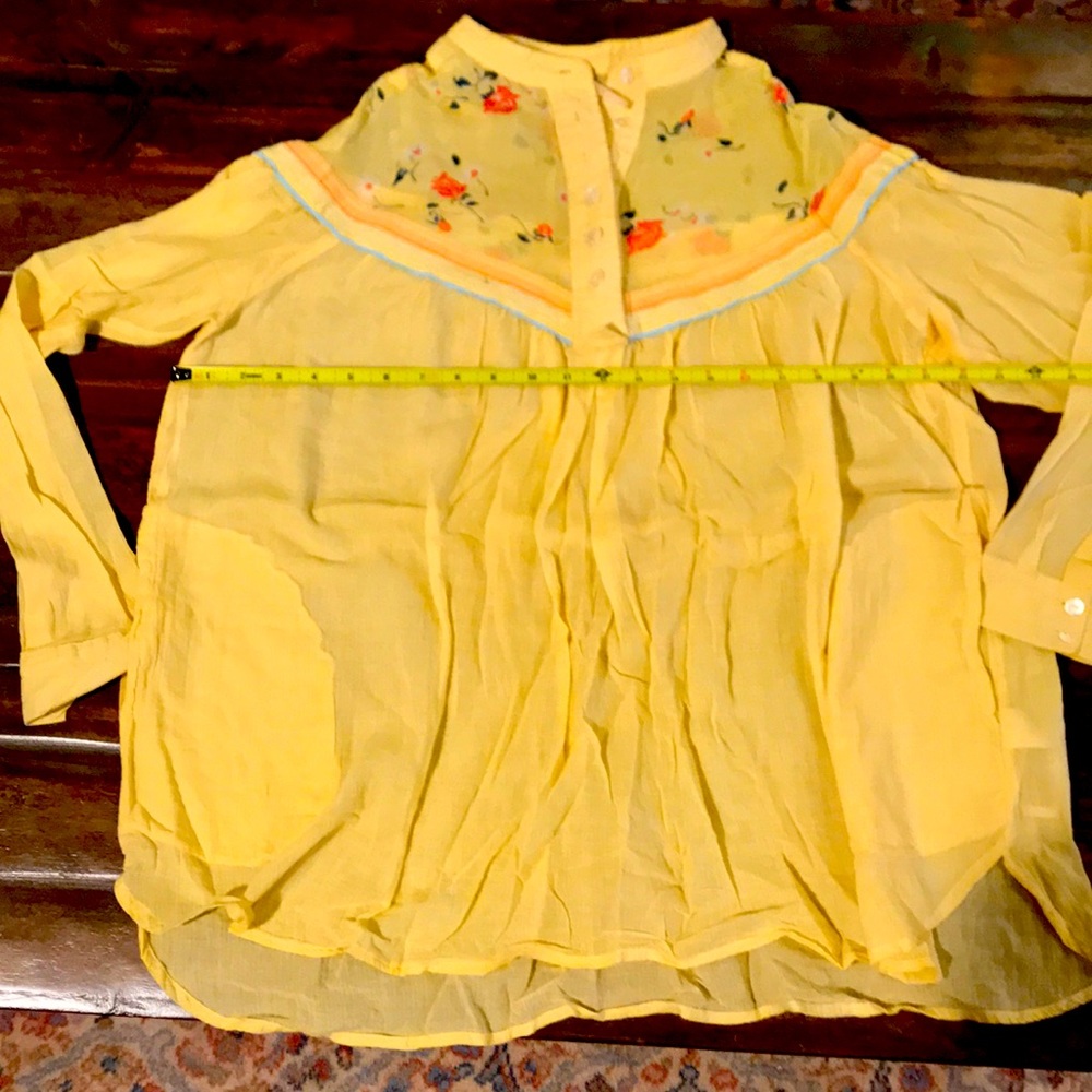 Free people long sleeve top pockets